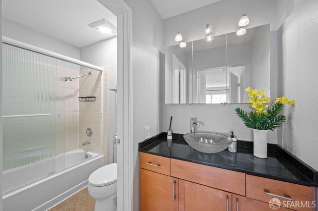 5 Richards Circle, San Francisco, CA 94124