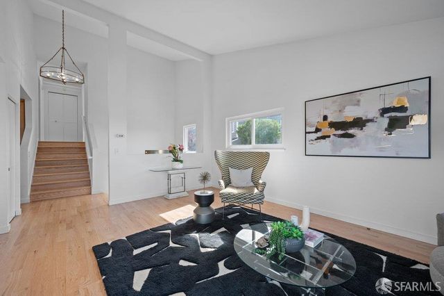 5 Richards Circle, San Francisco, CA 94124