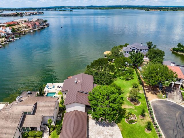 106 Bunny Run LN, Horseshoe Bay, TX 78657
