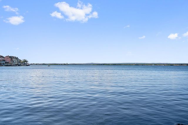 106 Bunny Run LN, Horseshoe Bay, TX 78657