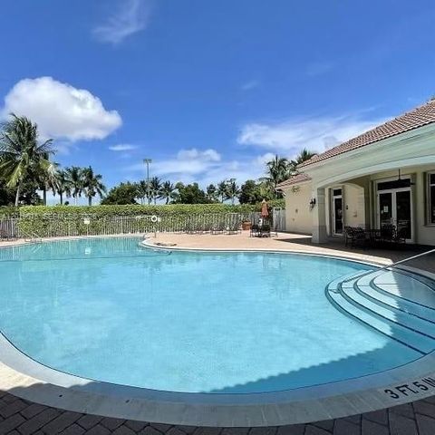 8014 Big Pine Way, Riviera Beach, FL 33407