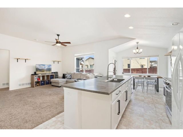 1484 First Light Dr, Windsor, CO 80550
