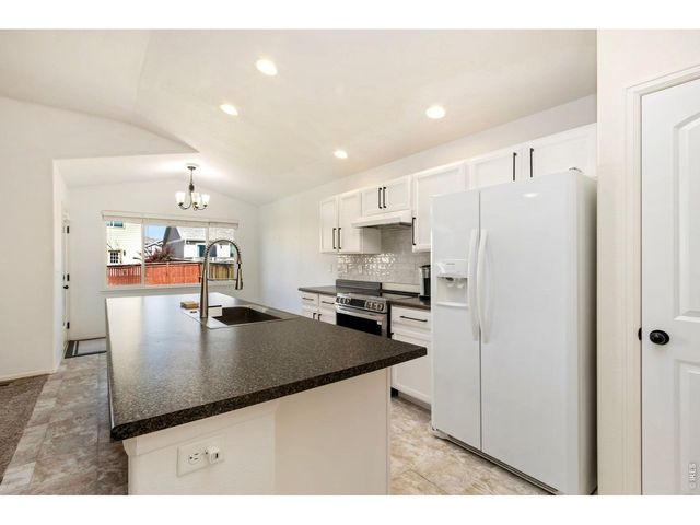 1484 First Light Dr, Windsor, CO 80550