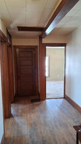 307 S Spring, Augusta, WI 54722