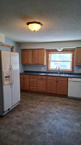 307 S Spring, Augusta, WI 54722