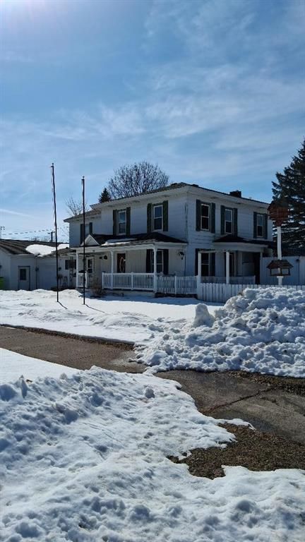 307 S Spring, Augusta, WI 54722