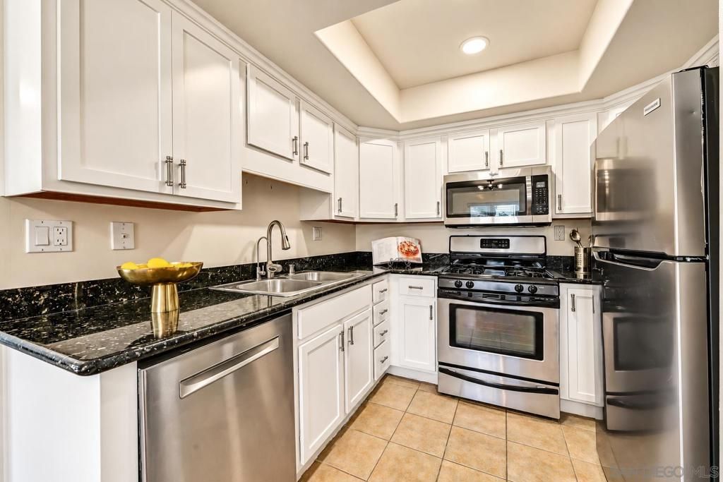 100 Sea Cliff 106, Oceanside, CA 92056 — photo 2