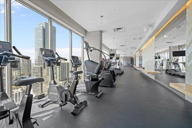 151 SE 1st St 3107, Miami, FL 33131