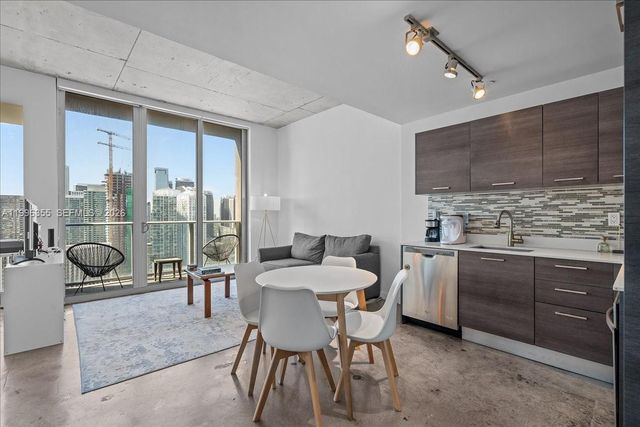 151 SE 1st St 3107, Miami, FL 33131