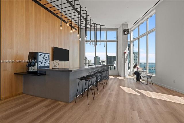 151 SE 1st St 3107, Miami, FL 33131