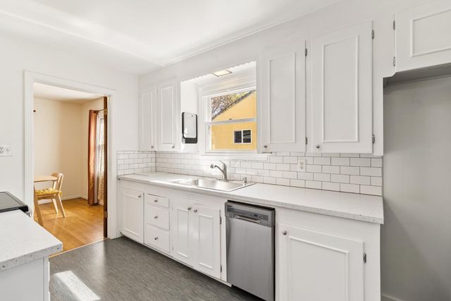 1126 Sherburn Ave, Sacramento, CA 95822