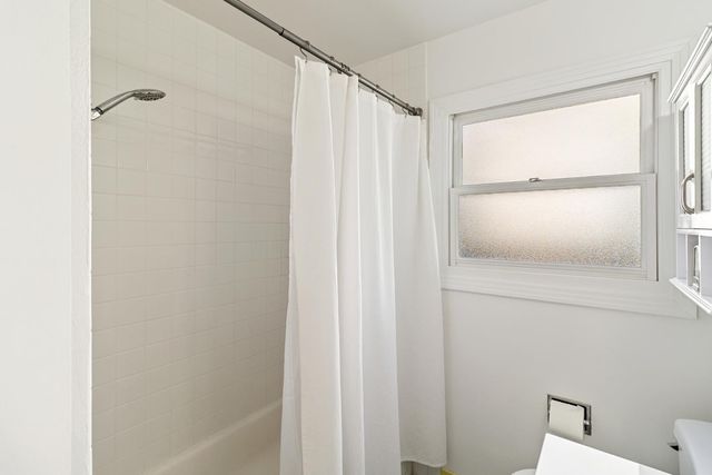 1126 Sherburn Ave, Sacramento, CA 95822