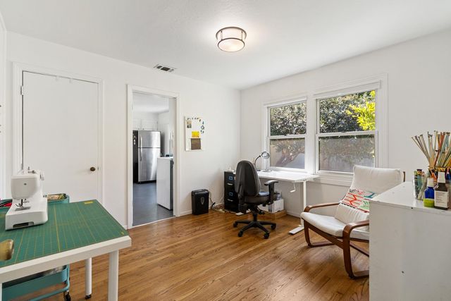 1126 Sherburn Ave, Sacramento, CA 95822