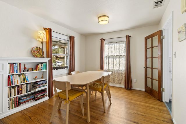 1126 Sherburn Ave, Sacramento, CA 95822