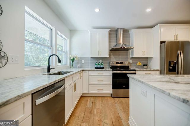 3154 North Druid Hil Road, Decatur, GA 30033