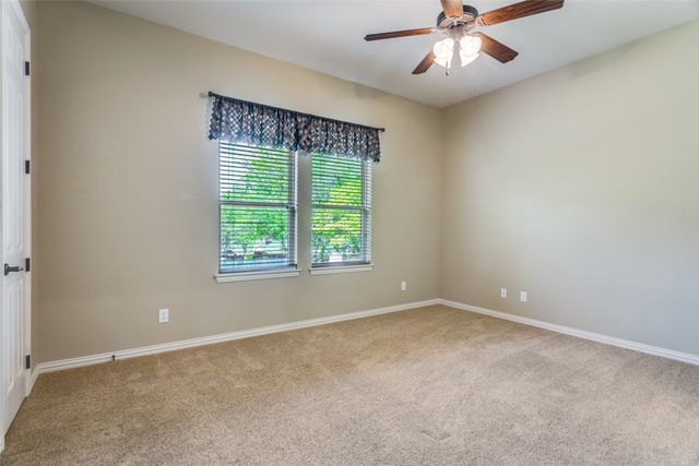 2113 Woodland Hills Lane, Weatherford, TX 76087