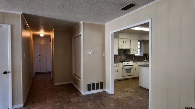 611 Northgate Rd., Hideaway, TX 75771