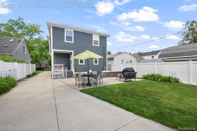 1506 N Altadena Avenue, Royal Oak, MI 48067