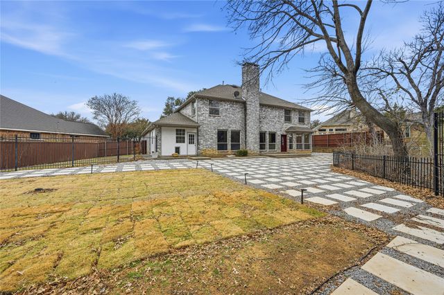 1608 Strait Lane, Flower Mound, TX 75028