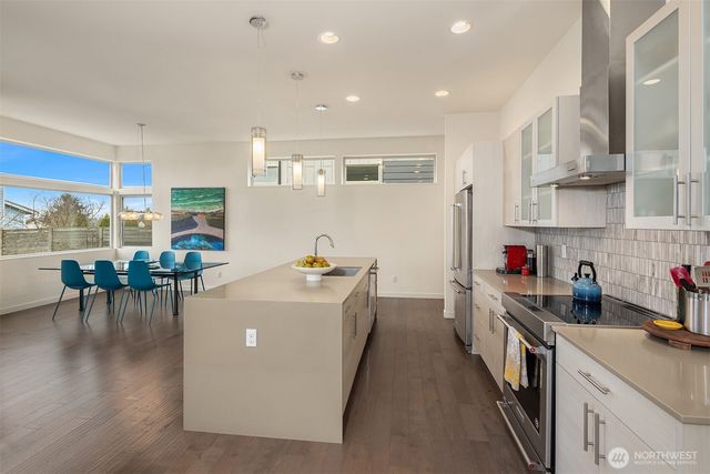 2449 S Spencer Street, Seattle, WA 98108