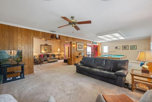 2 OAKDALE STREET, Windermere, FL 34786