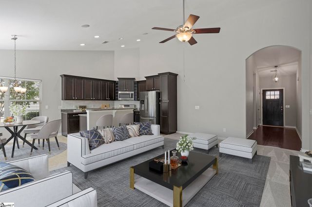 302 Gibby Lane, Simpsonville, SC 29681