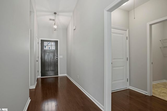 302 Gibby Lane, Simpsonville, SC 29681