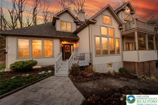 52 Chippawa Circle, Upper Mt Bethel Twp, PA 18343