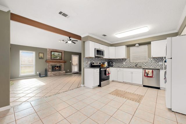 4402 Hickory Grove Drive, Houston, TX 77084