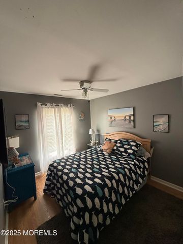 913 Revere Court, Toms River, NJ 08753