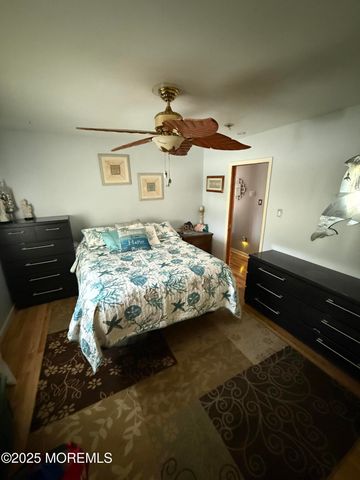 913 Revere Court, Toms River, NJ 08753