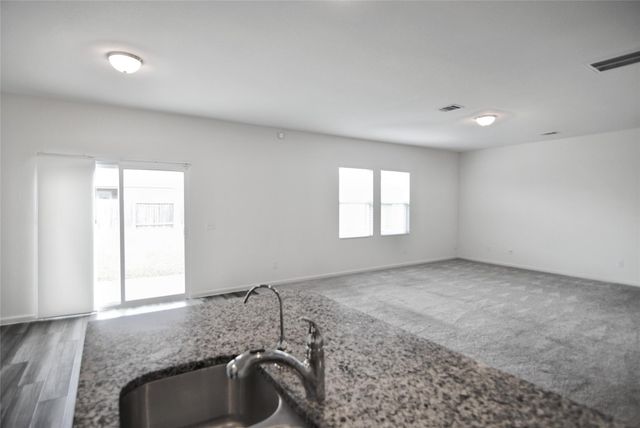 1053 Water Oak Lane, Brookshire, TX 77423