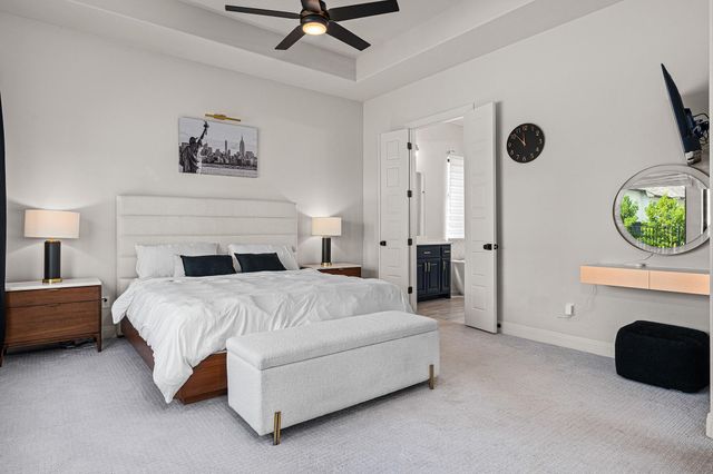 402 Sitlington LN, Austin, TX 78738