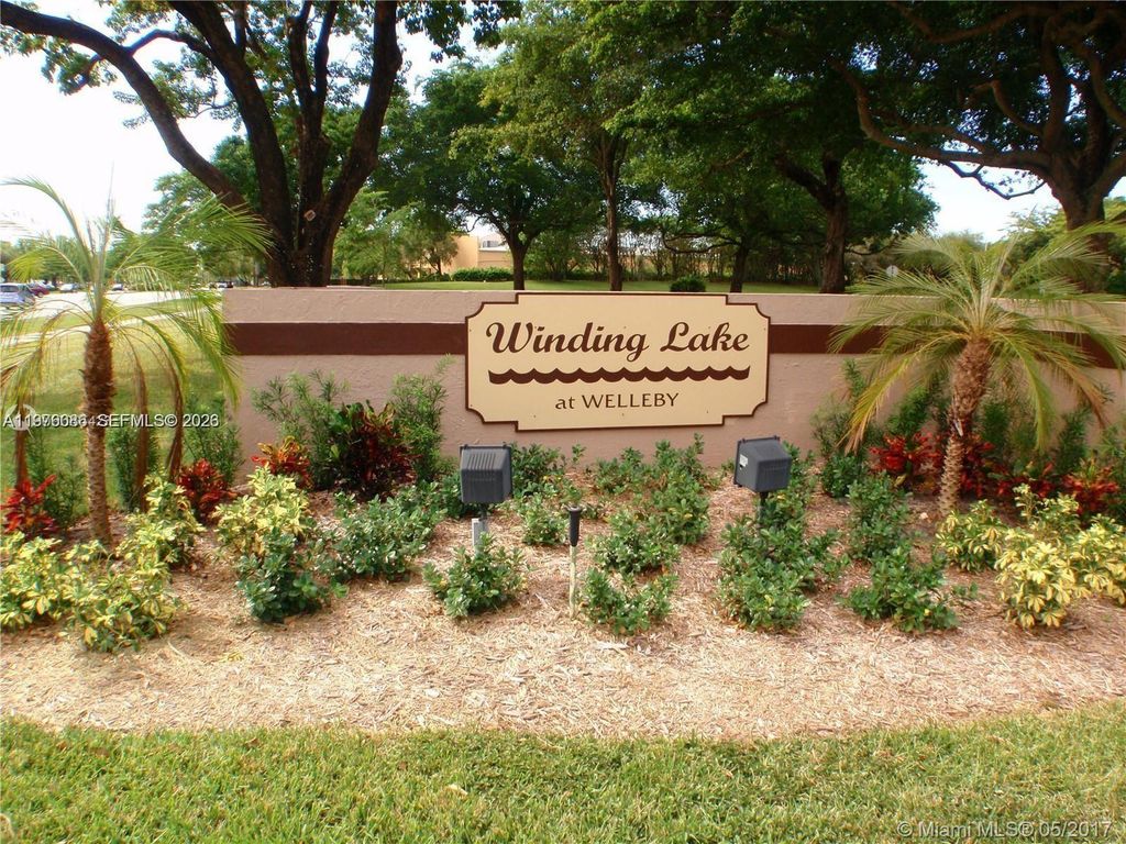 10057 Winding Lake Rd. 204, Sunrise, FL 33351