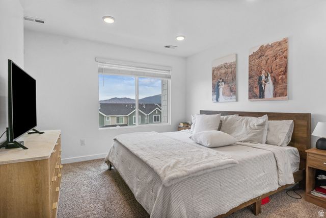 1087 E WATERWAY LN, Saratoga Springs, UT 84045