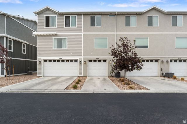 1087 E WATERWAY LN, Saratoga Springs, UT 84045