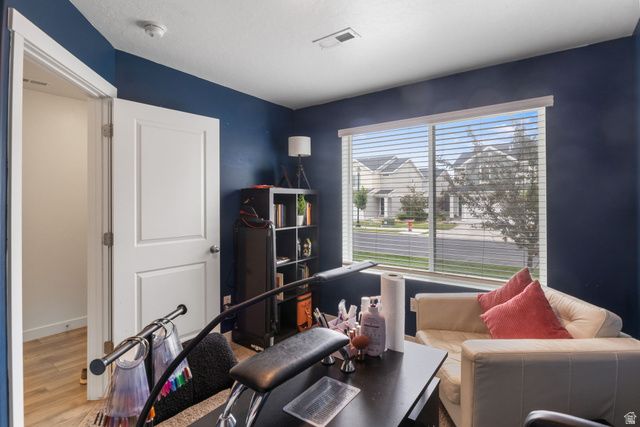 1087 E WATERWAY LN, Saratoga Springs, UT 84045