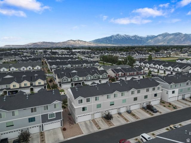 1087 E WATERWAY LN, Saratoga Springs, UT 84045