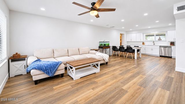 1112 W HACKAMORE Street, Mesa, AZ 85201