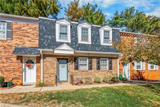 144 Charlestowne Circle, Winston-salem, NC 27103
