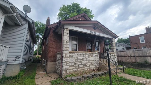 4260 Bates Street, St Louis, MO 63116
