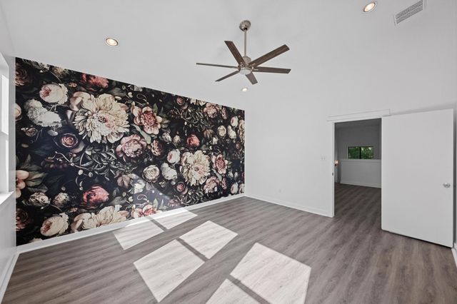 2815 Corbin LN, Austin, TX 78704