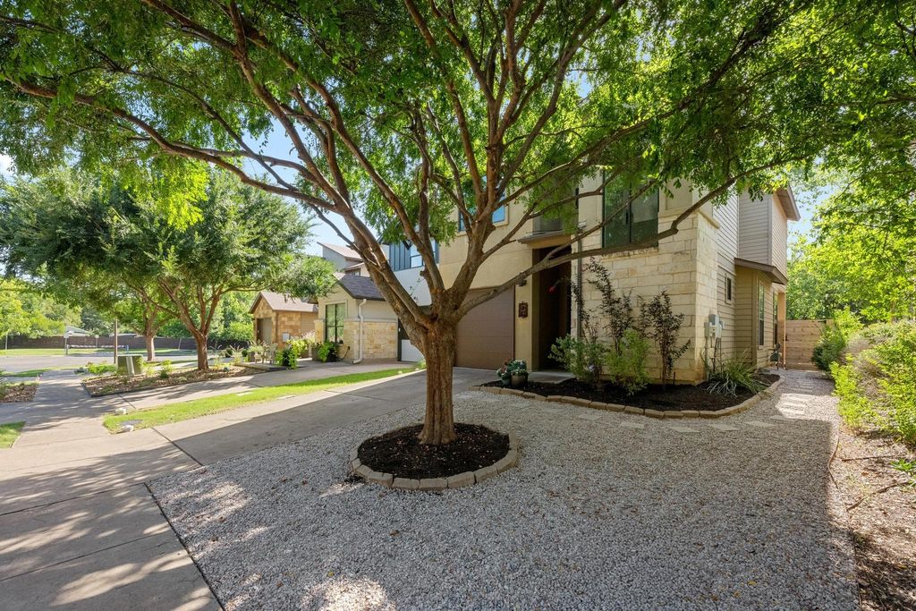 2815 Corbin LN, Austin, TX 78704