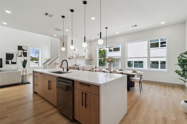 2943 Delafield Street, Houston, TX 77023