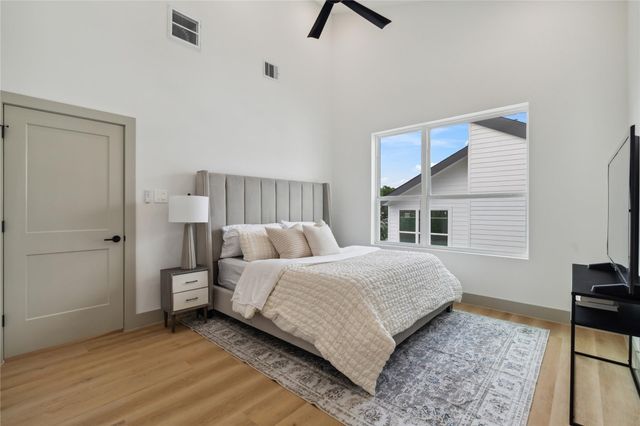 2943 Delafield Street, Houston, TX 77023