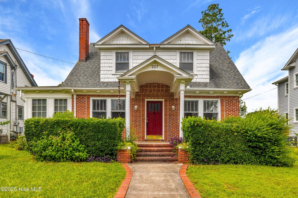 207 N 13th Street, Wilmington, NC 28401
