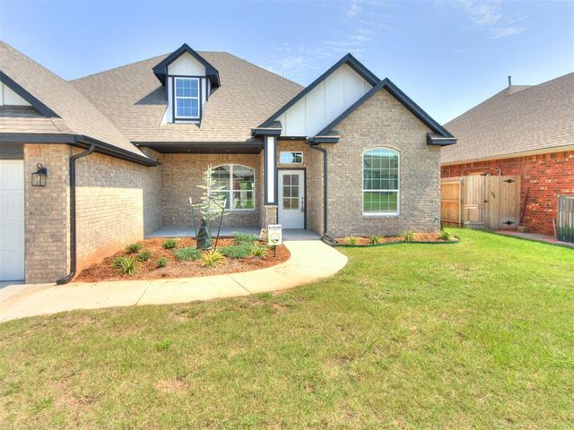 2125 Valley Hollow, Norman, OK 73071