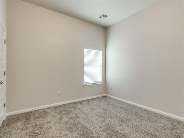 2125 Valley Hollow, Norman, OK 73071