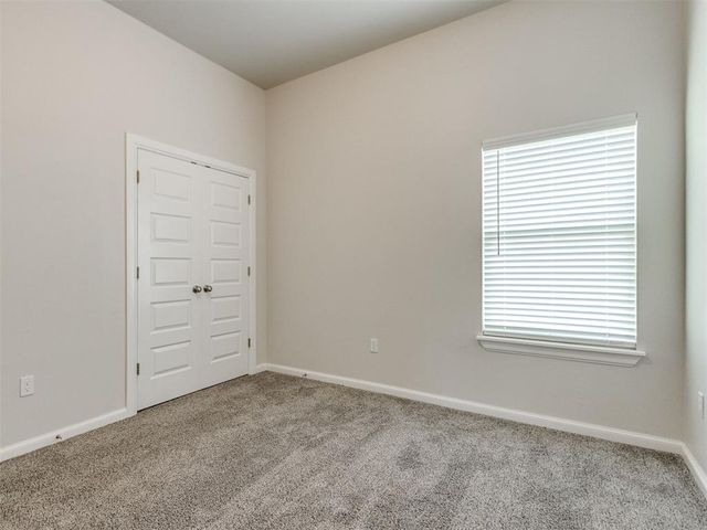 2125 Valley Hollow, Norman, OK 73071