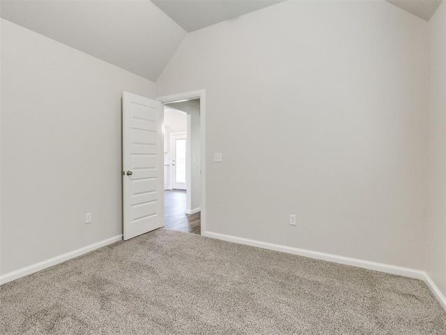 2125 Valley Hollow, Norman, OK 73071